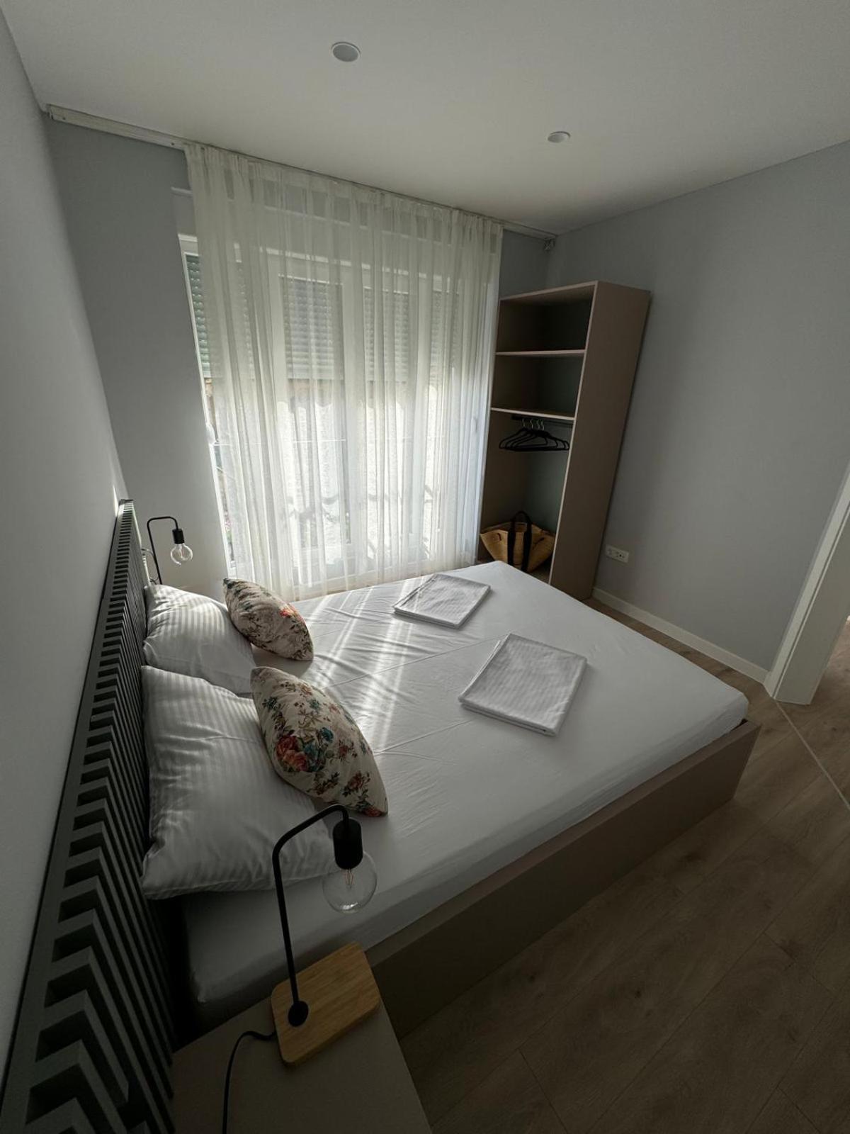 Apartments Abc モスタル エクステリア 写真