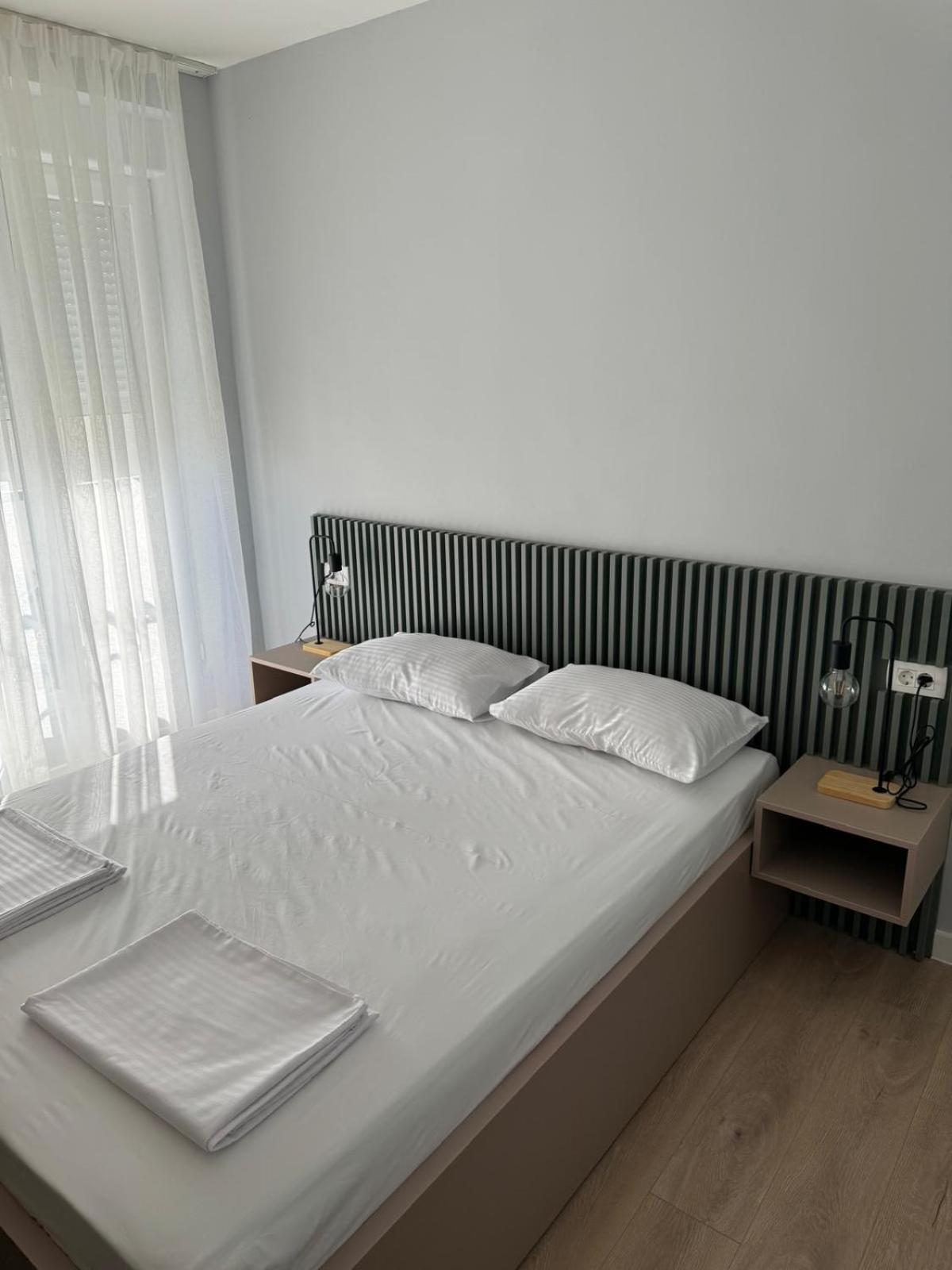Apartments Abc モスタル エクステリア 写真
