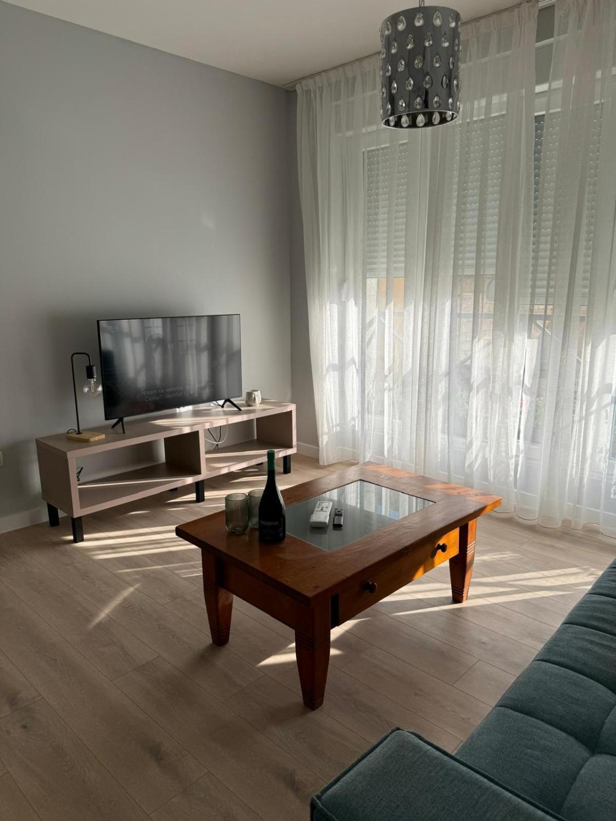 Apartments Abc モスタル エクステリア 写真